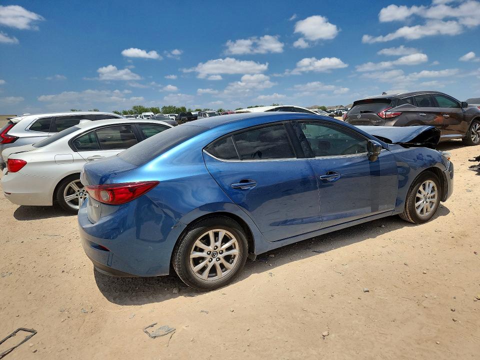 Продажа на аукционе авто 2018 Mazda 3, vin: 3MZBN1U76JM180510, номер лота: 62762376
