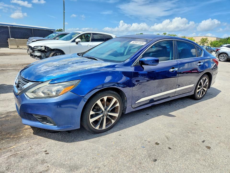 2017 Nissan Altima მანქანა იყიდება აუქციონზე, vin: 1N4AL3AP7HC116403, აუქციონის ნომერი: 62061506