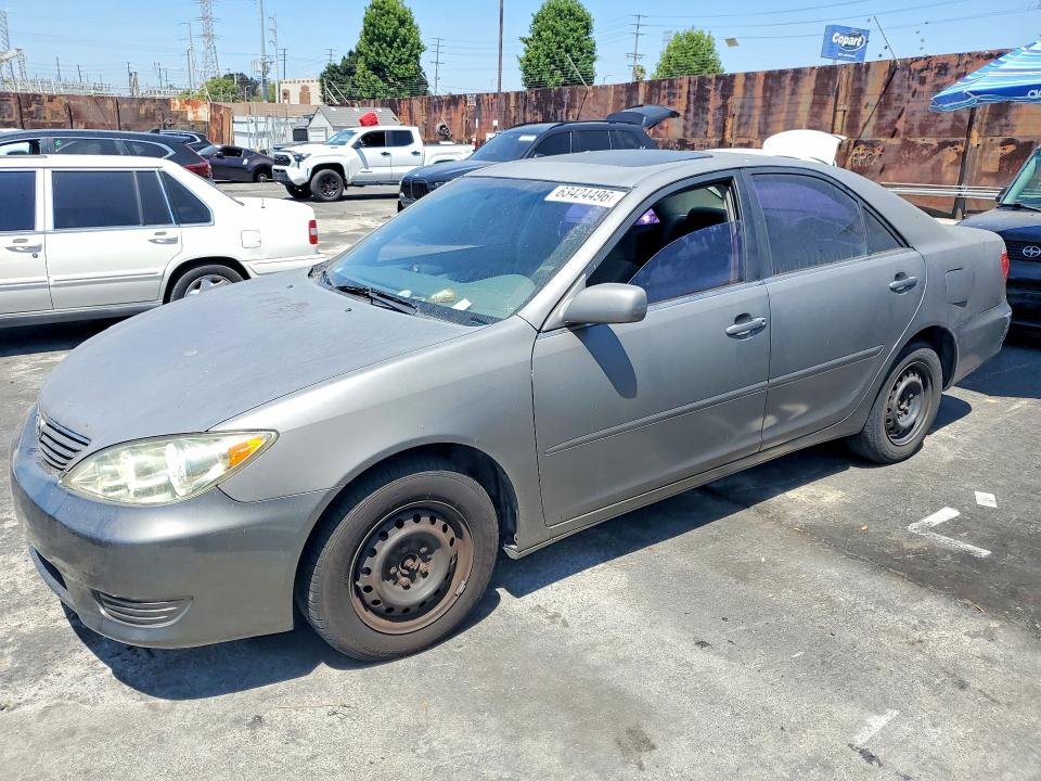 Aukcja sprzedaży 2005 Toyota Camry, vin: JTDBE32KX53026833, numer aukcji: 63424496