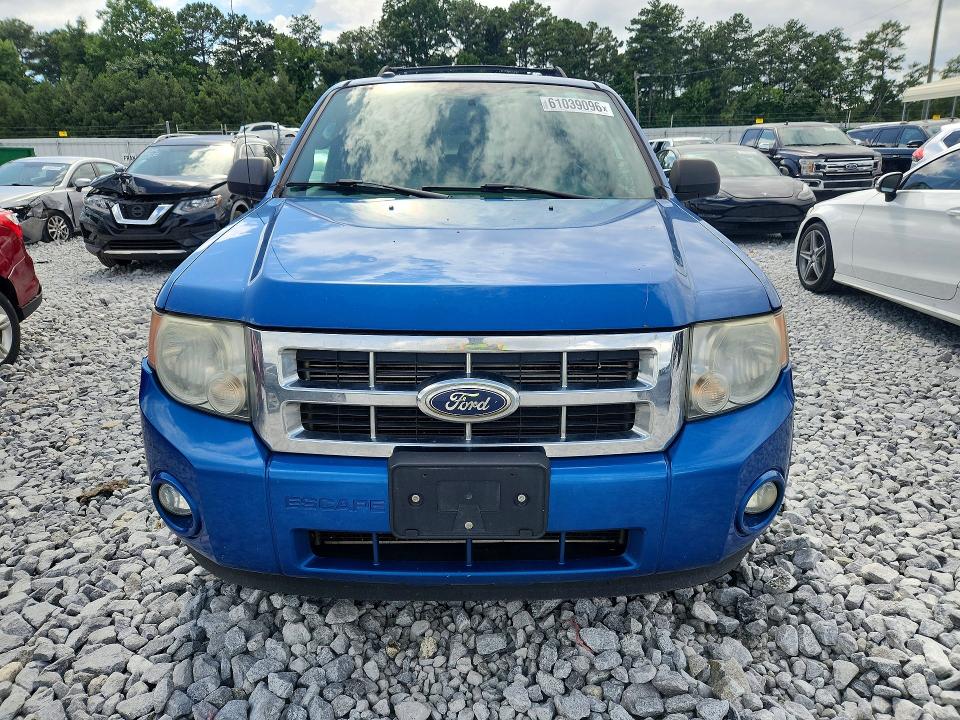 2011 Ford Escape მანქანა იყიდება აუქციონზე, vin: 1FMCU9D70BKA08602, აუქციონის ნომერი: 61039096