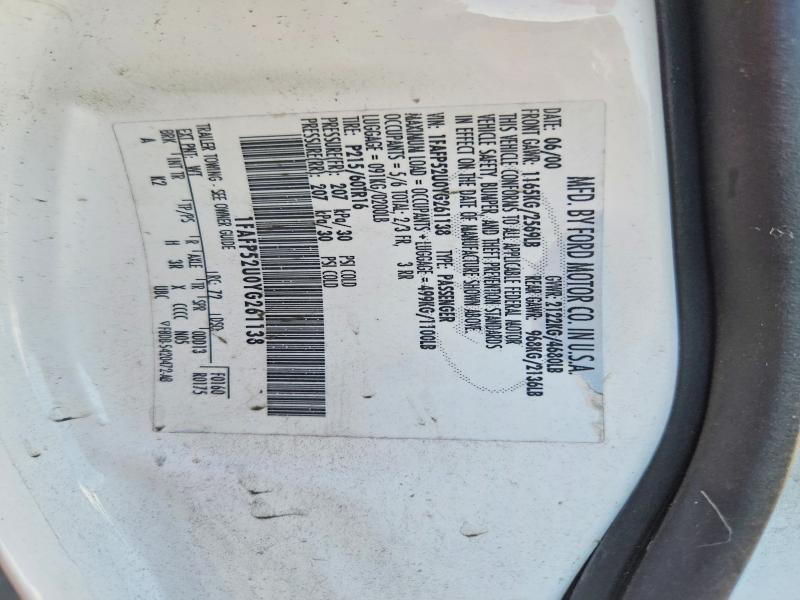 2000 Ford Taurus მანქანა იყიდება აუქციონზე, vin: 1FAFP52U0YG261138, აუქციონის ნომერი: 62681756