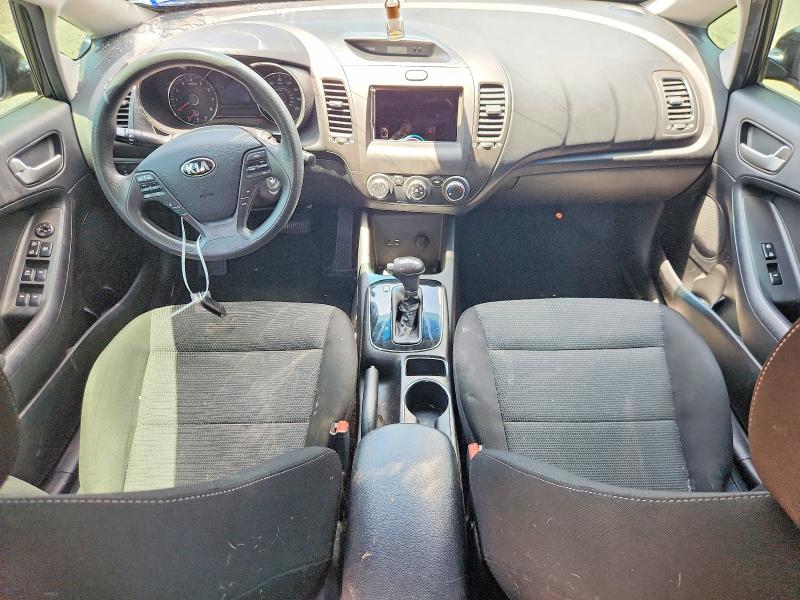 60230156 :رقم المزاد ، 3KPFK4A77JE197135 vin ، 2018 Kia Forte مزاد بيع