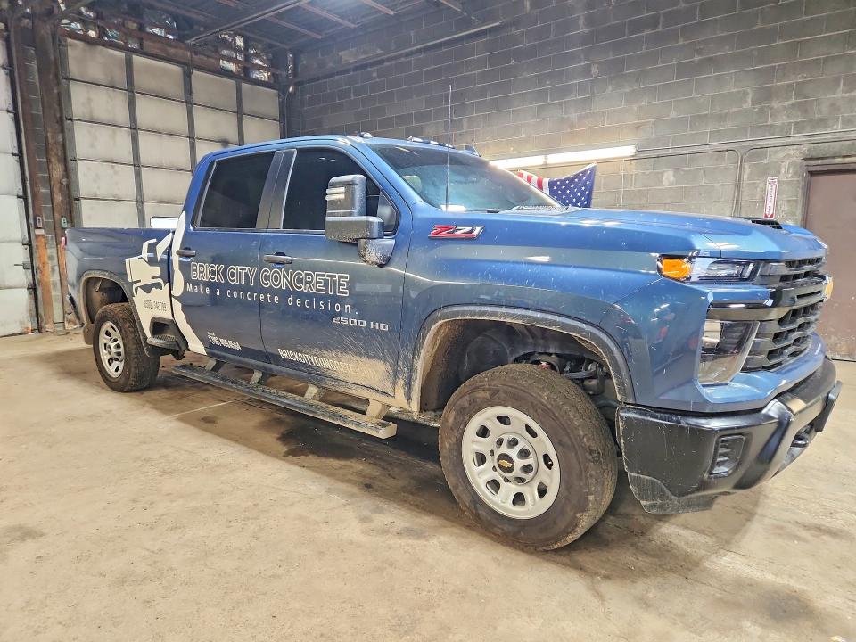 Продаж на аукціоні авто 2025 Chevrolet Silverado, vin: 1GC4KLEY1SF367890, номер лоту: 61496516