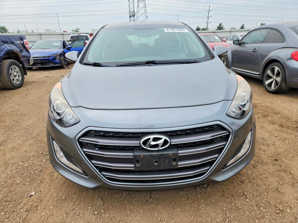 2016 Hyundai Elantra Gt მანქანა იყიდება აუქციონზე, vin: KMHD35LH0GU287345, აუქციონის ნომერი: 61967606