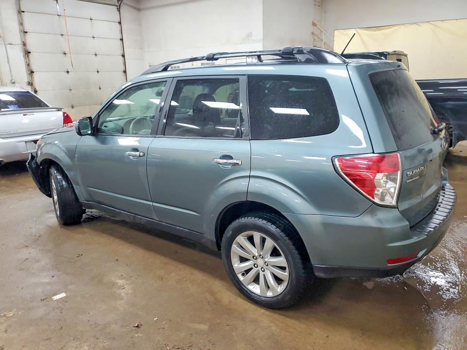 61895916 :رقم المزاد ، JF2SHADC9CH460213 vin ، 2012 Subaru Forester مزاد بيع