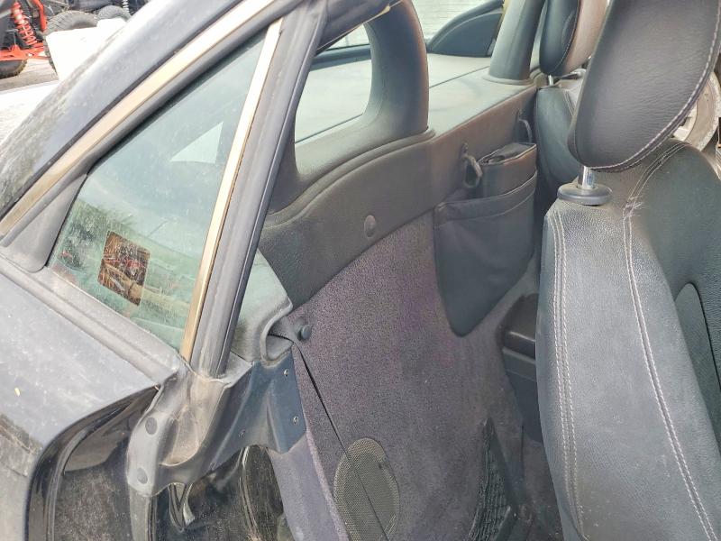 60718776 :رقم المزاد ، WDBKK49F81F179032 vin ، 2001 Mercedes-benz Slk مزاد بيع