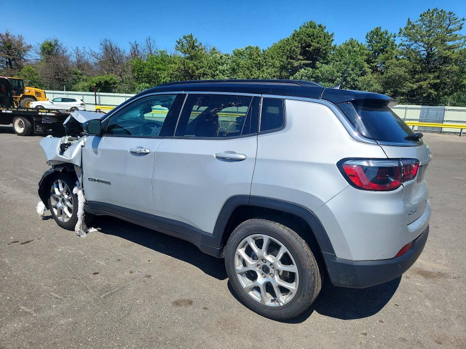 62462536 :رقم المزاد ، 3C4NJDCN2ST513077 vin ، 2025 Jeep Compass مزاد بيع