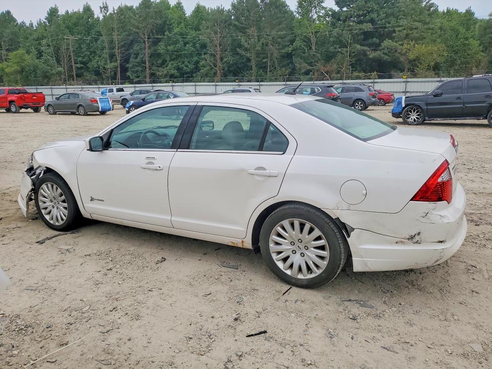 63017786 :رقم المزاد ، 3FADP0L36CR228341 vin ، 2012 Ford Fusion مزاد بيع