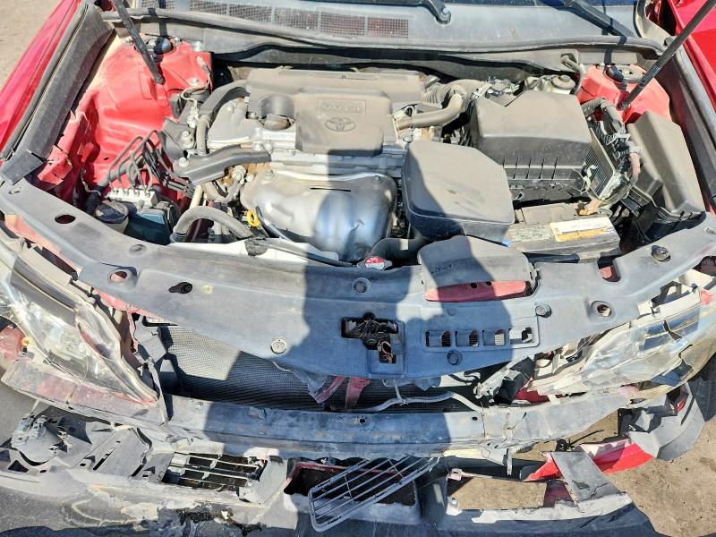 63024086 :رقم المزاد ، 4T1BF1FK3EU817044 vin ، 2014 Toyota Camry مزاد بيع