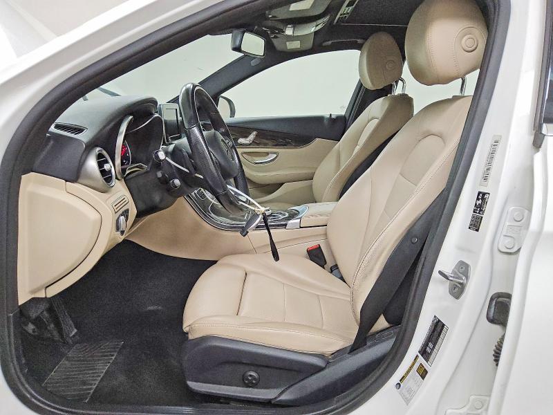 60703446 :رقم المزاد ، 55SWF4HB9JU239215 vin ، 2018 Mercedes-benz C مزاد بيع
