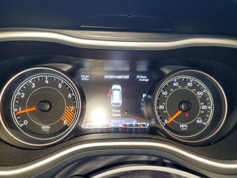 61224566 :رقم المزاد ، 1C4PJMDS0FW710455 vin ، 2015 Jeep Cherokee مزاد بيع