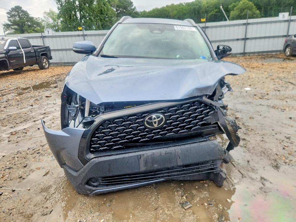 2024 Toyota Corolla Cross მანქანა იყიდება აუქციონზე, vin: 7MUBAABG8RV093971, აუქციონის ნომერი: 61982106