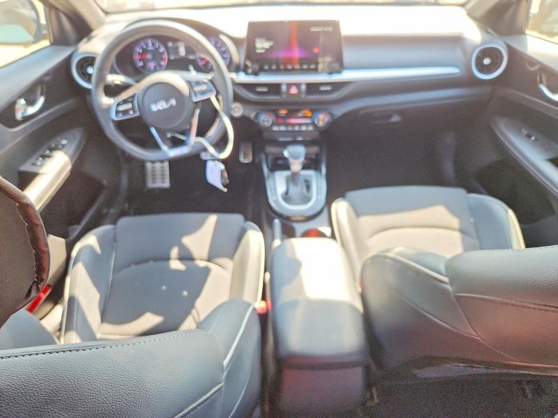 59865096 :رقم المزاد ، 3KPF54AD7PE674782 vin ، 2023 Kia Forte مزاد بيع