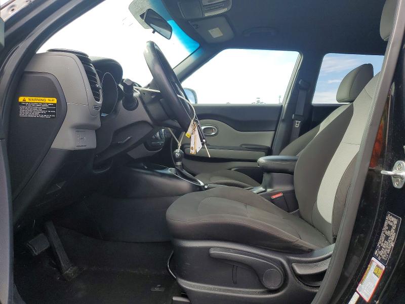60814426 :رقم المزاد ، KNDJN2A26J7560003 vin ، 2018 Kia Soul مزاد بيع