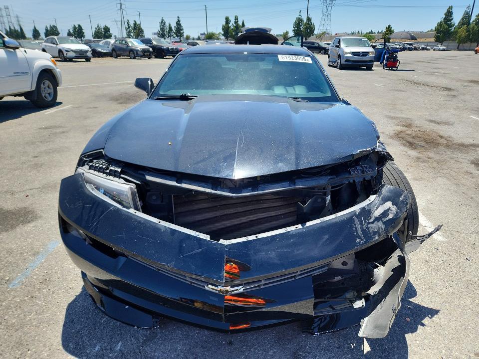 61923856 :رقم المزاد ، 2G1FB1E33F9209866 vin ، 2015 Chevrolet Camaro مزاد بيع