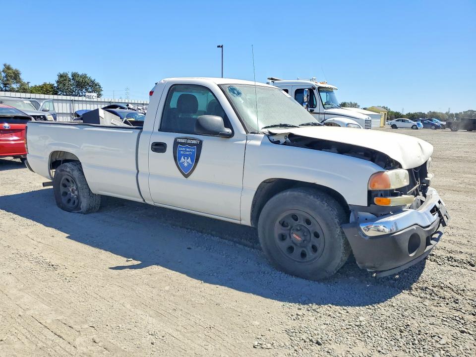 62392866 :رقم المزاد ، 1GTEC14V15Z900403 vin ، 2005 Gmc New Sierra مزاد بيع