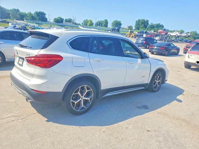 Продаж на аукціоні авто 2018 Bmw X1, vin: WBXHT3C31J5K21440, номер лоту: 77249415