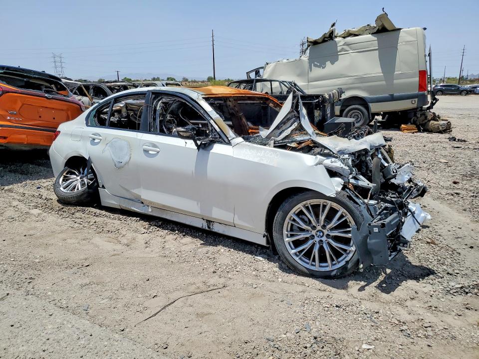 Продажа на аукционе авто 2023 Bmw 330i, vin: 3MW69FF04P8D65630, номер лота: 59181046