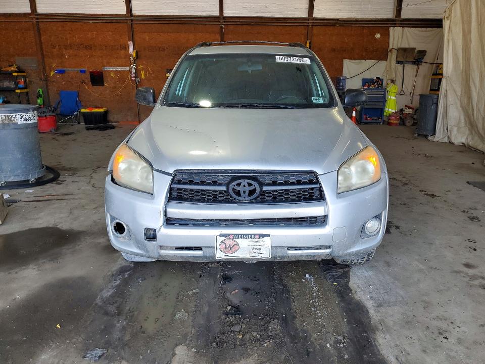 60972556 :رقم المزاد ، JTMRF4DV0A5023012 vin ، 2010 Toyota Rav4 مزاد بيع