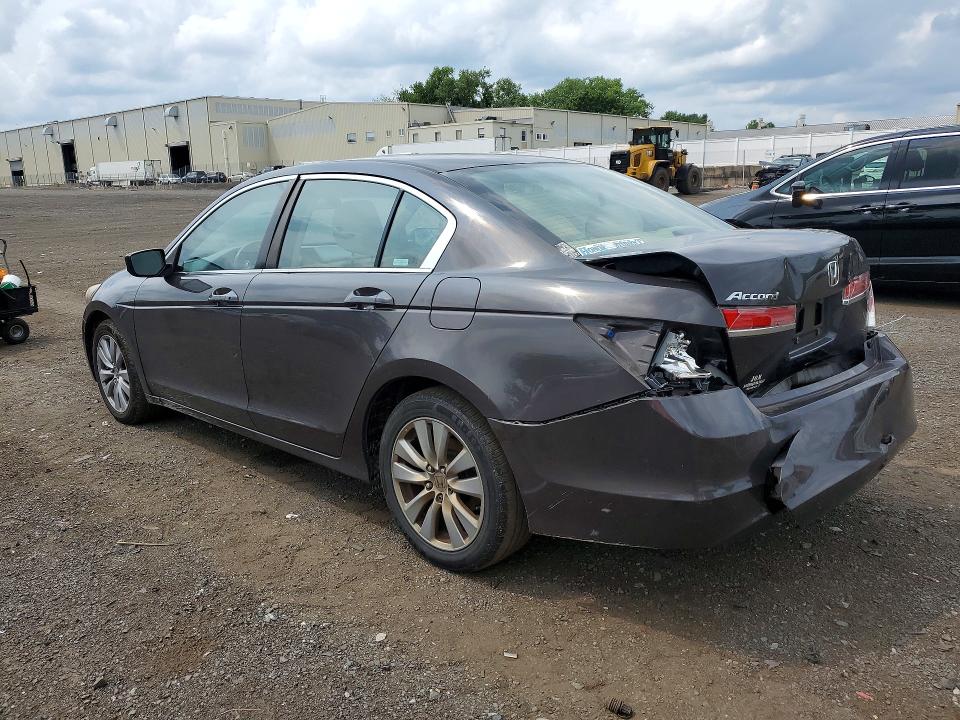 62233046 :رقم المزاد ، 1HGCP2F79BA020898 vin ، 2011 Honda Accord مزاد بيع
