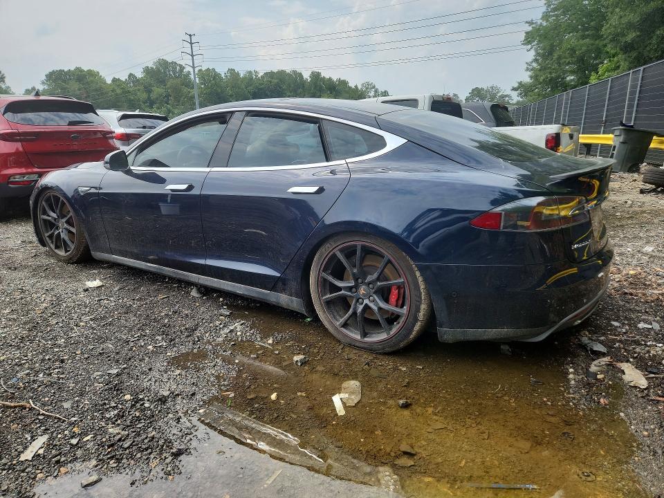 Продажа на аукционе авто 2014 Tesla Model S, vin: 5YJSA1H2XEFP64187, номер лота: 62940406