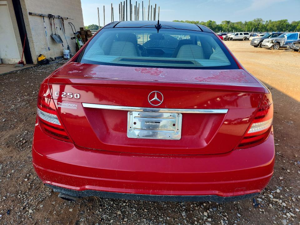 Продажа на аукционе авто 2015 Mercedes-benz C, vin: WDDGJ4HB9FG363945, номер лота: 59841816
