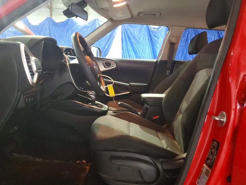60620206 :رقم المزاد ، KNDJ23AU0P7198470 vin ، 2023 Kia Soul مزاد بيع