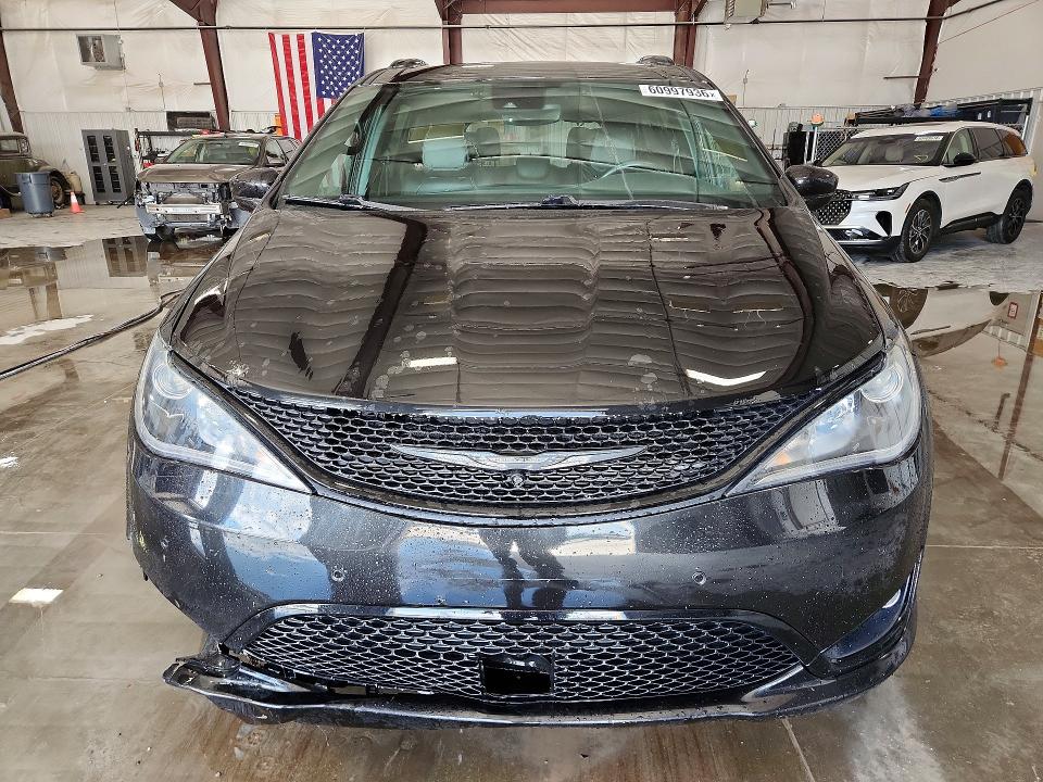 Aukcja sprzedaży 2019 Chrysler Pacifica, vin: 2C4RC1EG4KR628064, numer aukcji: 60997936