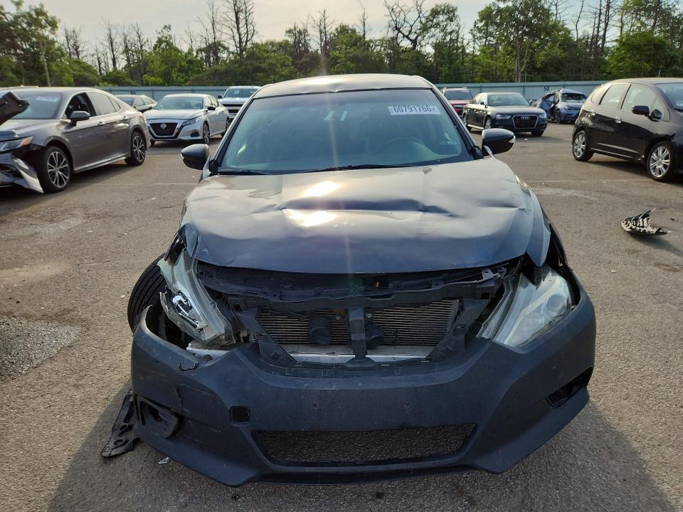 60791766 :رقم المزاد ، 1N4AL3AP7HC225704 vin ، 2017 Nissan Altima مزاد بيع