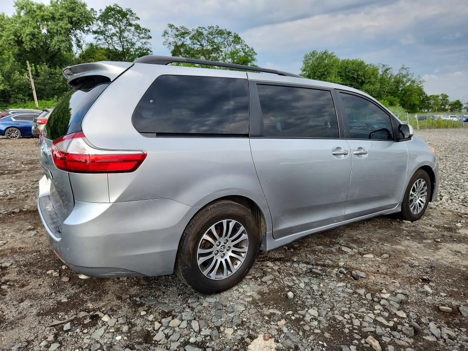 Aukcja sprzedaży 2018 Toyota Sienna, vin: 5TDYZ3DCXJS927018, numer aukcji: 62088266