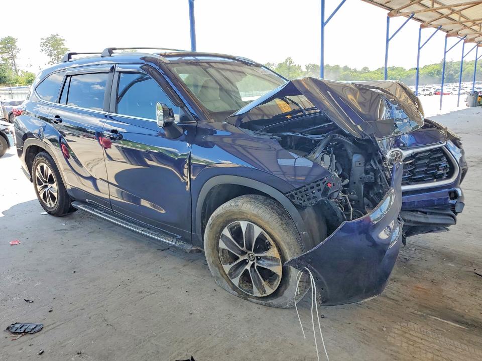 59792296 :رقم المزاد ، 5TDKDRAH8PS012863 vin ، 2023 Toyota Highlander مزاد بيع