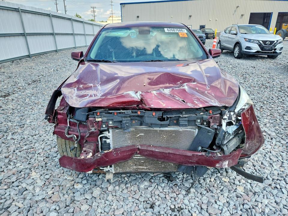 2015 Chevrolet Malibu მანქანა იყიდება აუქციონზე, vin: 1G11C5SL0FF217661, აუქციონის ნომერი: 62607686