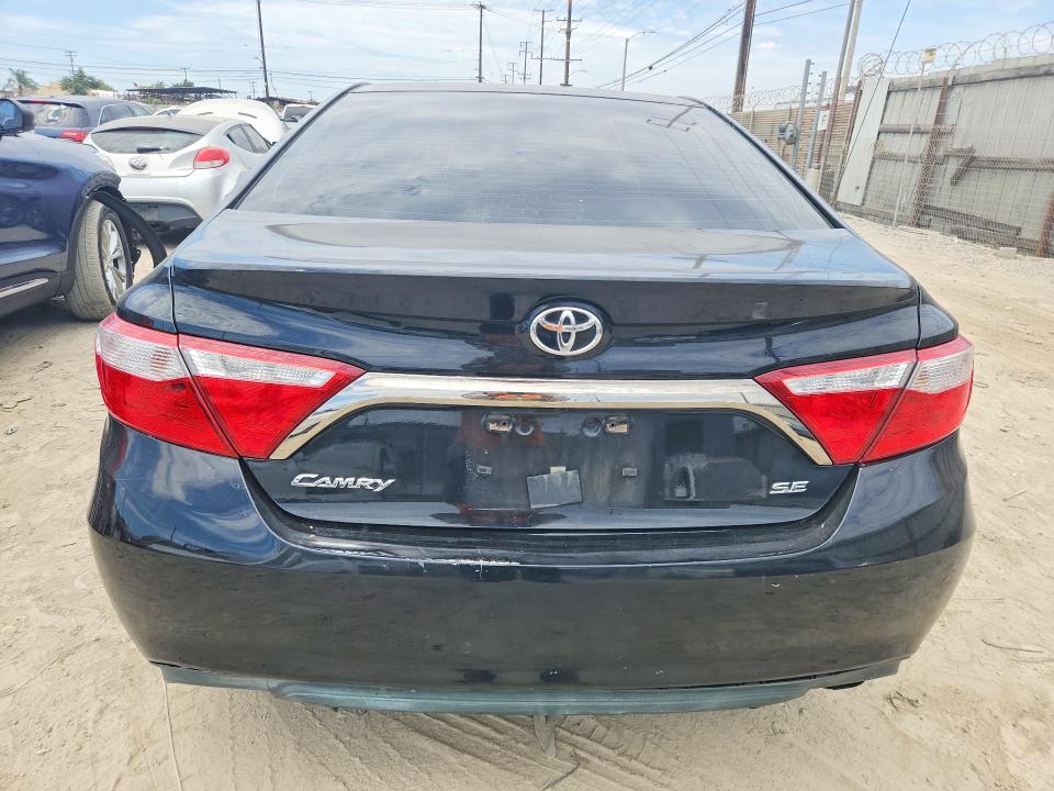 61891756 :رقم المزاد ، 4T1BF1FK1GU192288 vin ، 2016 Toyota Camry مزاد بيع