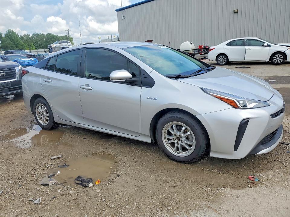 Продажа на аукционе авто 2021 Toyota Prius, vin: JTDKAMFUXM3126958, номер лота: 60851166