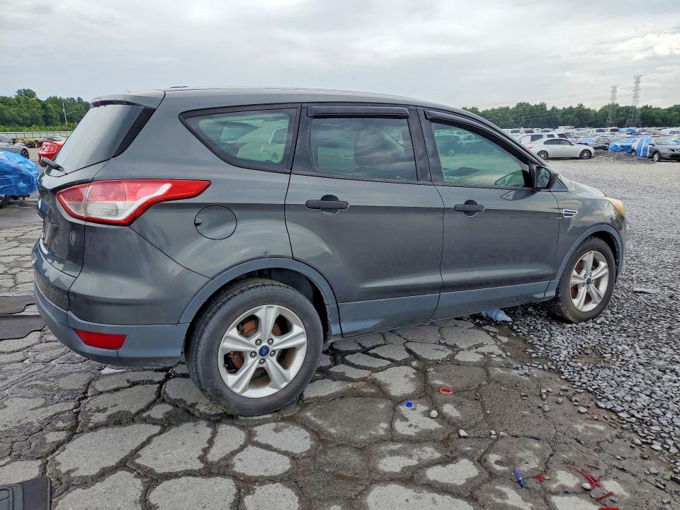 60152626 :رقم المزاد ، 1FMCU0F75GUB52053 vin ، 2016 Ford Escape مزاد بيع