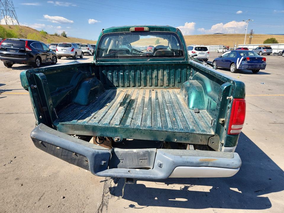 60685436 :رقم المزاد ، 1D7HG48N23S204447 vin ، 2003 Dodge Dakota مزاد بيع