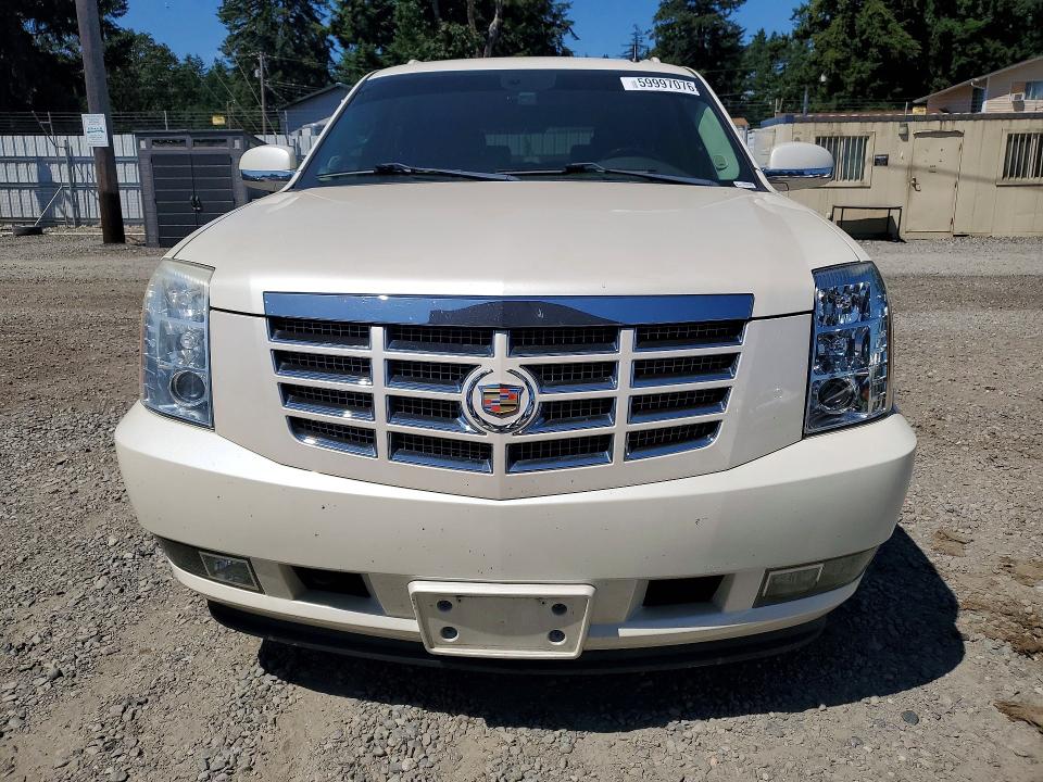 2009 Cadillac Escalade მანქანა იყიდება აუქციონზე, vin: 1GYFK26299R206428, აუქციონის ნომერი: 59997076