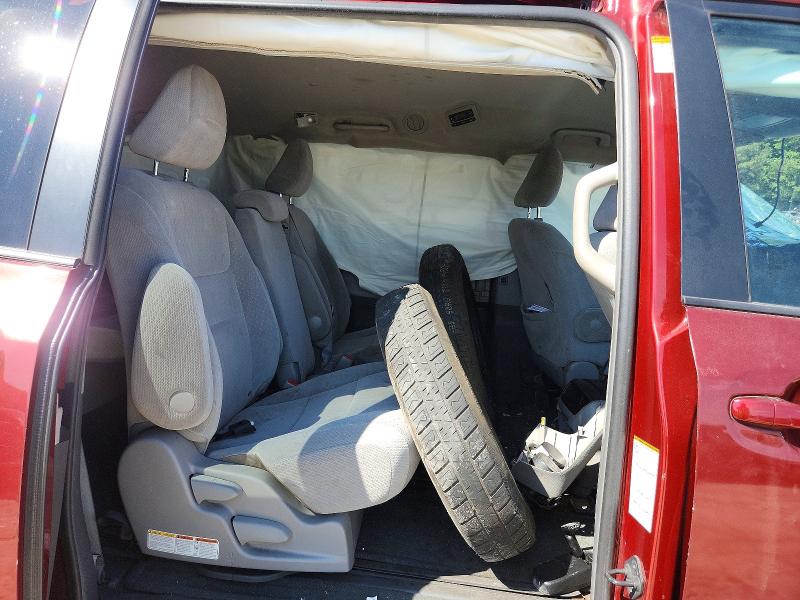 Продаж на аукціоні авто 2015 Toyota Sienna, vin: 5TDKK3DC5FS618560, номер лоту: 60643666