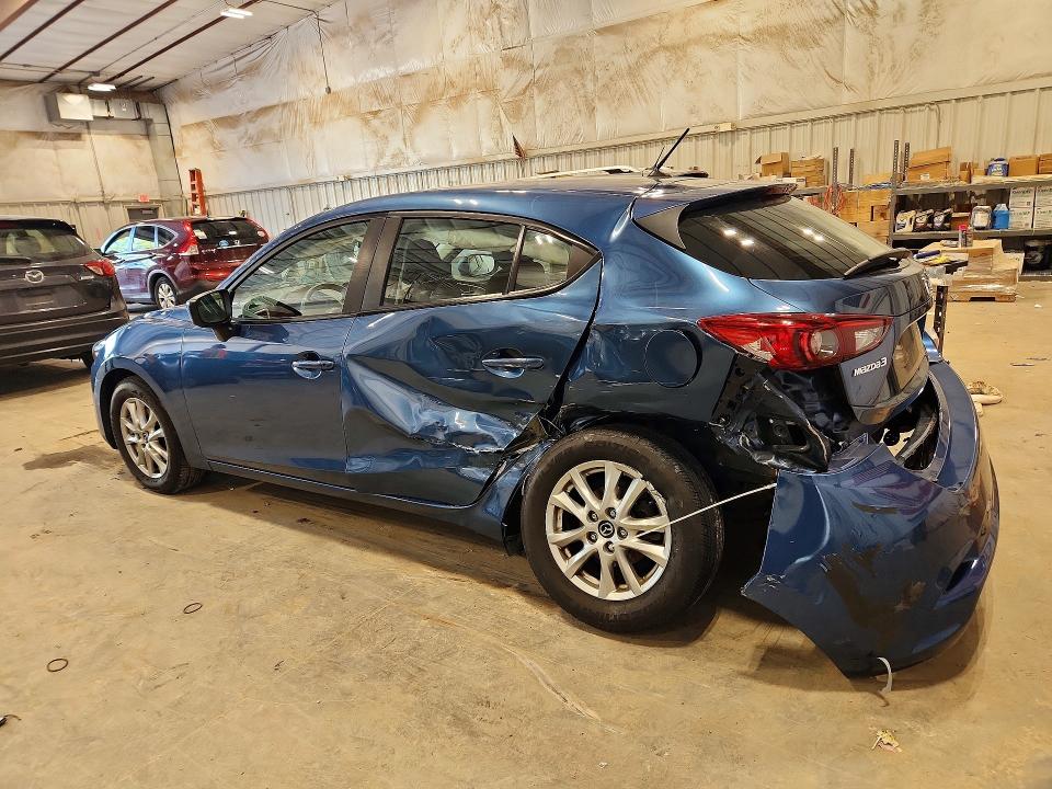 60787956 :رقم المزاد ، 3MZBN1K77HM102010 vin ، 2017 Mazda 3 مزاد بيع