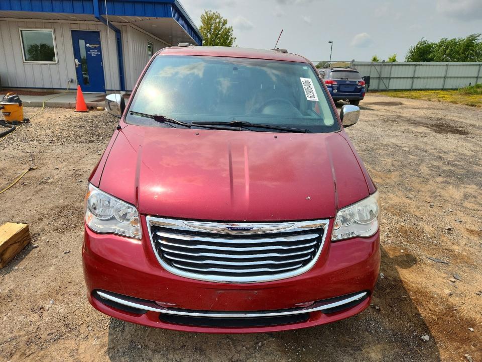 2016 Chrysler Town & Country მანქანა იყიდება აუქციონზე, vin: 2C4RC1CG5GR119479, აუქციონის ნომერი: 62905406