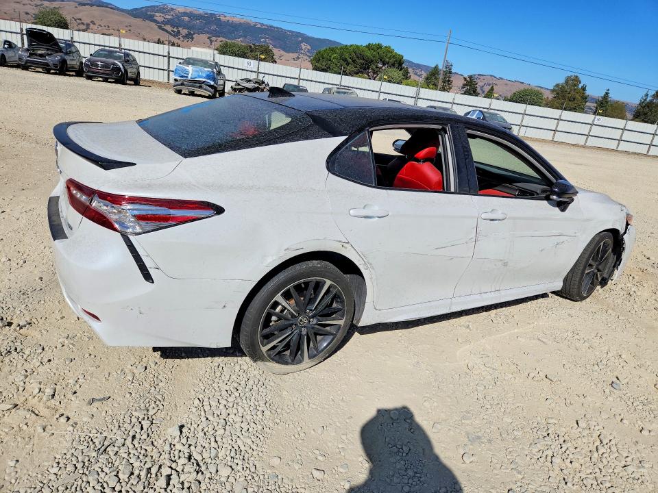 Продажа на аукционе авто 2020 Toyota Camry, vin: 4T1K61AK3LU393109, номер лота: 61436586