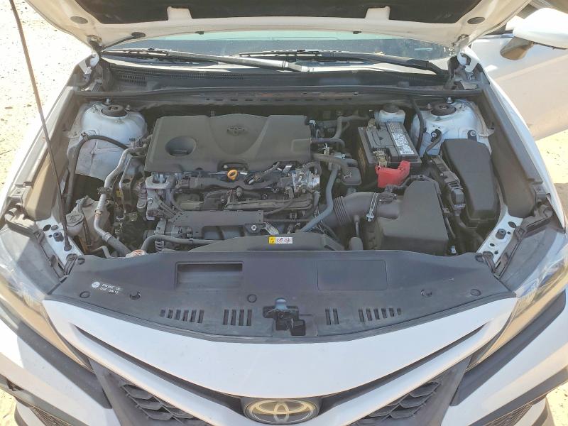 Продаж на аукціоні авто 2021 Toyota Camry, vin: 4T1G11AK1MU579205, номер лоту: 63350166