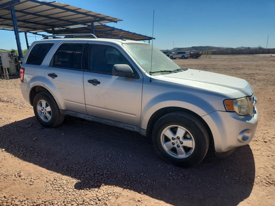 59153406 :رقم المزاد ، 1FMCU0D76AKA87686 vin ، 2010 Ford Escape مزاد بيع