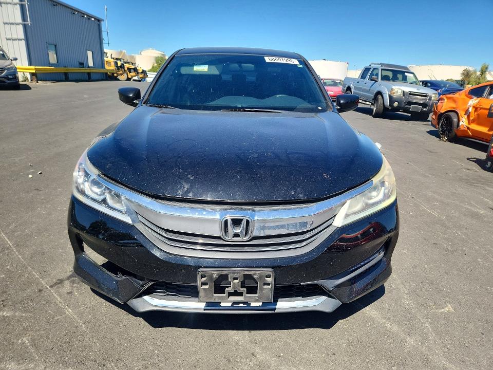 Aukcja sprzedaży 2016 Honda Accord, vin: 1HGCR2F51GA237801, numer aukcji: 60697996