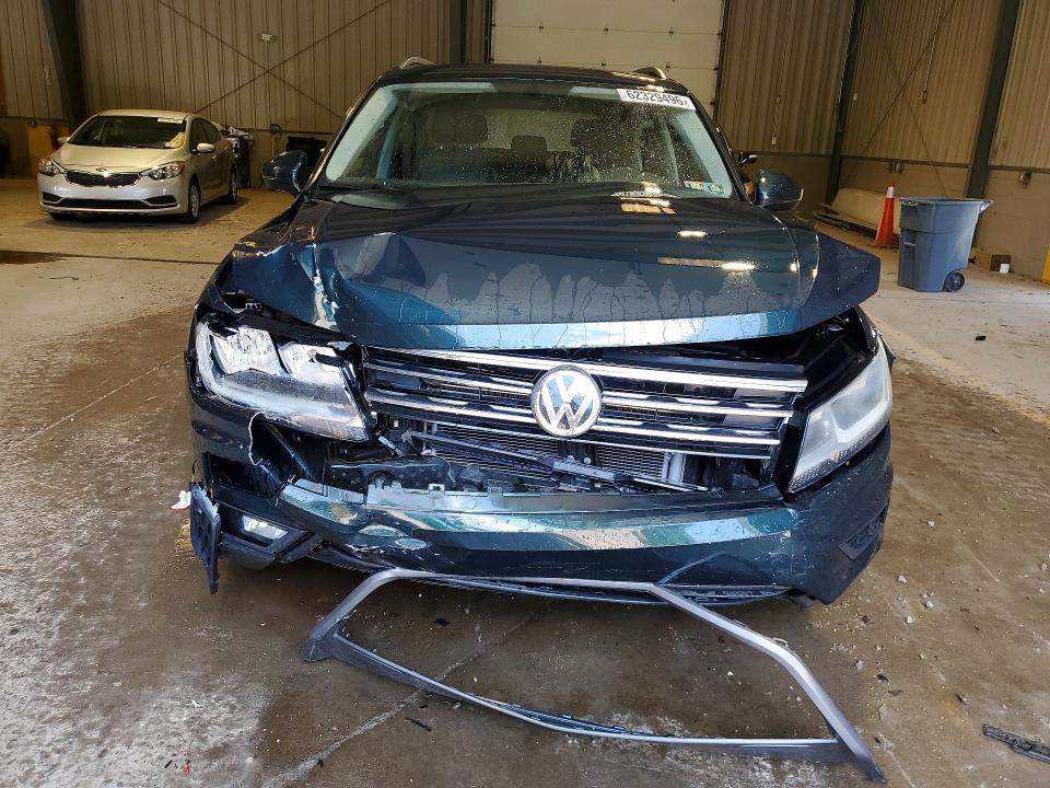 62329496 :رقم المزاد ، 3VV2B7AX7KM022862 vin ، 2019 Volkswagen Tiguan مزاد بيع