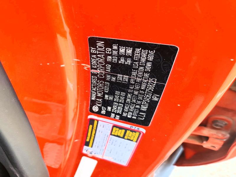 61947196 :رقم المزاد ، KNDJP3A56J7568225 vin ، 2018 Kia Soul مزاد بيع