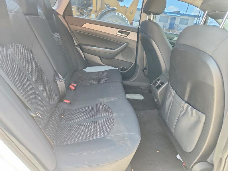 60077426 :رقم المزاد ، 5NPE34AF7JH712078 vin ، 2018 Hyundai Sonata مزاد بيع