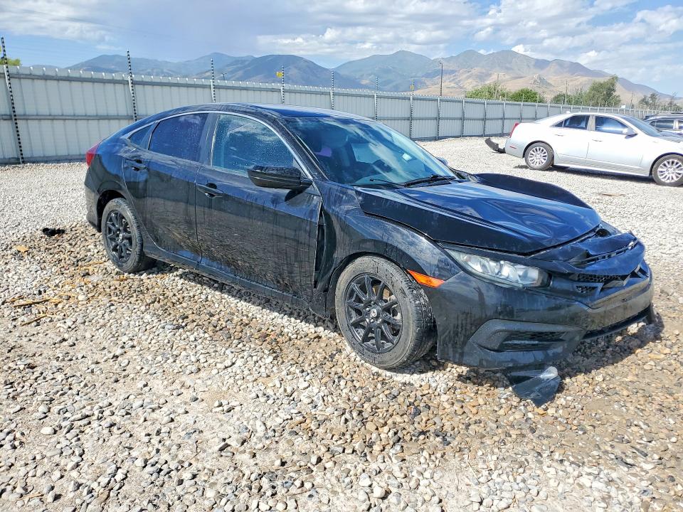 60307256 :رقم المزاد ، 2HGFC2F52JH521607 vin ، 2018 Honda Civic مزاد بيع