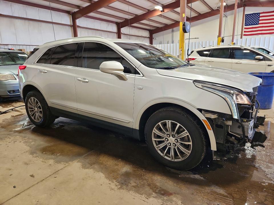 62627646 :رقم المزاد ، 1GYKNDRS3JZ103927 vin ، 2018 Cadillac Xt5 مزاد بيع