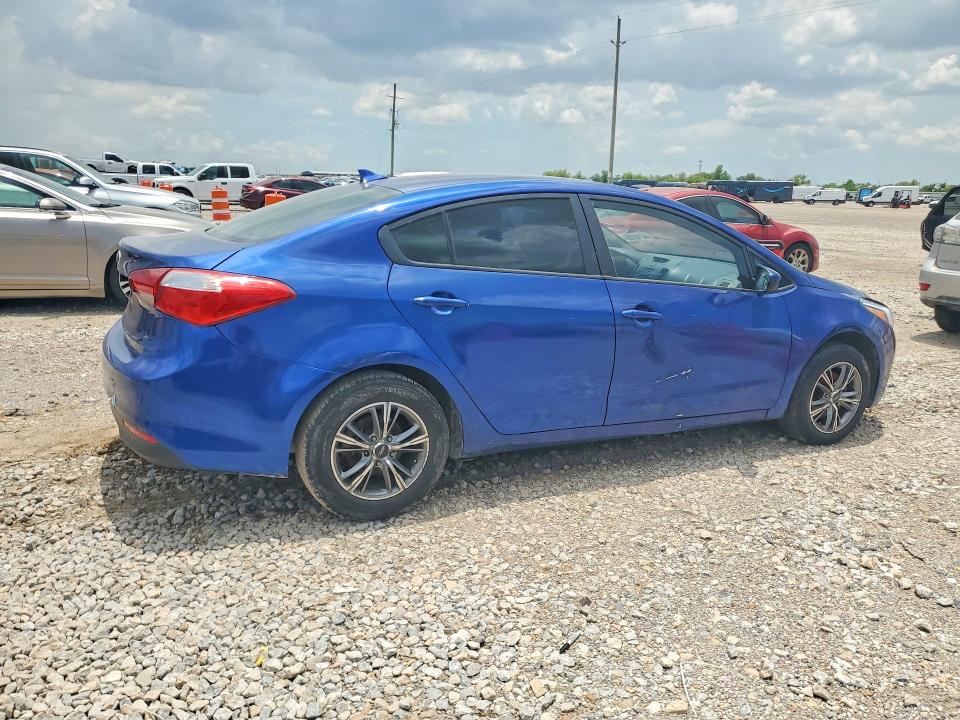 60148156 :رقم المزاد ، 3KPFK4A74HE137775 vin ، 2017 Kia Forte مزاد بيع